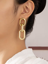 Load image into Gallery viewer, Chunky Link Earrings
