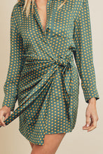 Load image into Gallery viewer, Retro Dot Wrap Dress
