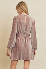 Load image into Gallery viewer, Velvet Tunic Dress
