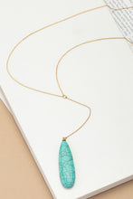 Load image into Gallery viewer, Oval Stone Necklace
